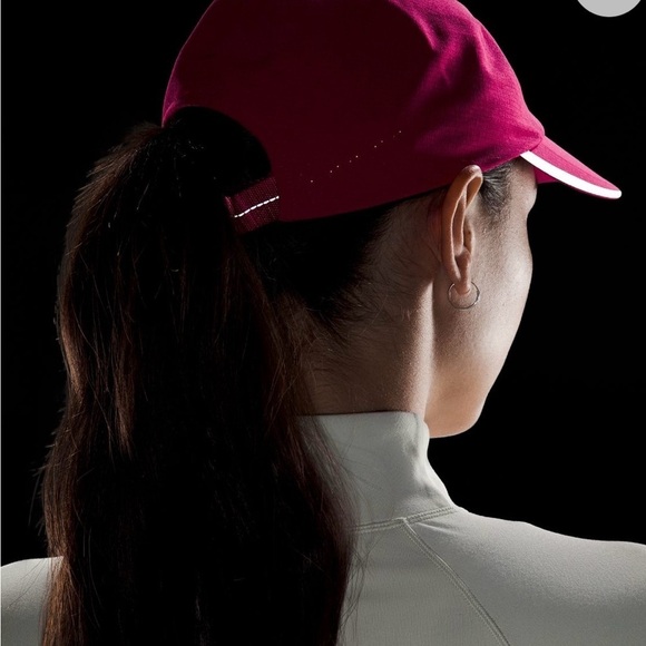 Lululemon Unisex Fast and Free Running Hat *WovenAir-Passionate-Baseball‎ Cap main image 2
